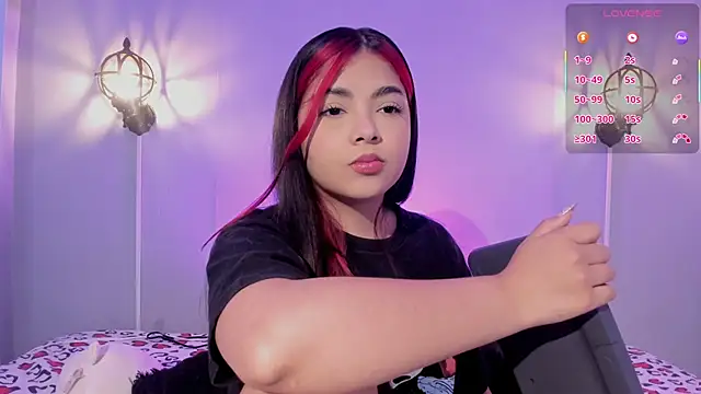 Stephany-roses- online show from March 7, 2026, 11:21 pm