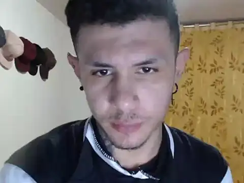 damiansexyboy69 online show from November 12, 2025, 4:49 am