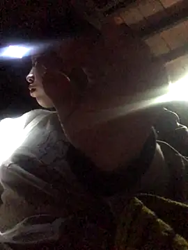 luna-sexxy online show from November 13, 2025, 4:22 pm