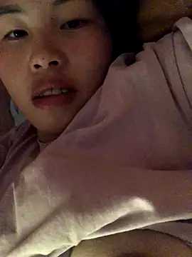 luna-sexxy online show from November 24, 2025, 6:46 am