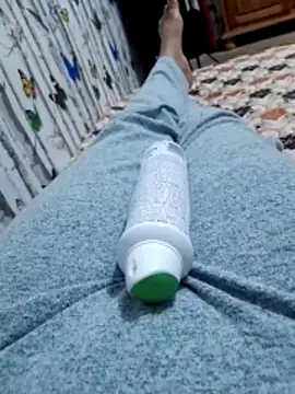 Tota sexi online show from April 16, 2026, 9:39 pm