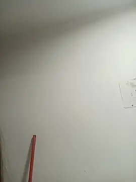 IsabellaaSwann online show from December 2, 2025, 7:59 pm