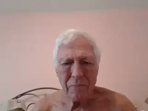 Snapshot of capttp chatting on February 11, 2025, 6:33 pm capttp online show from February 11, 2025, 6:33 pm