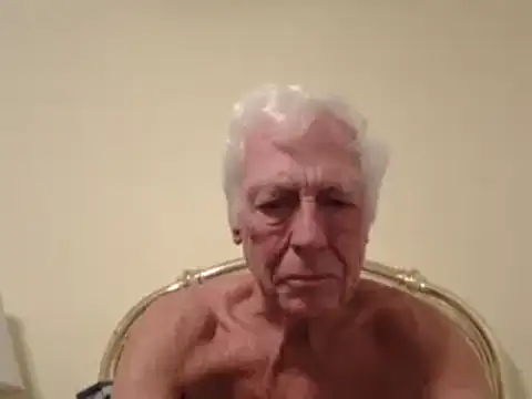 Snapshot of capttp chatting on February 18, 2025, 3:21 am capttp online show from February 18, 2025, 3:21 am