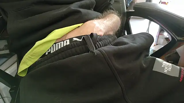 Chrisatmiami online show from April 18, 2026, 3:14 pm