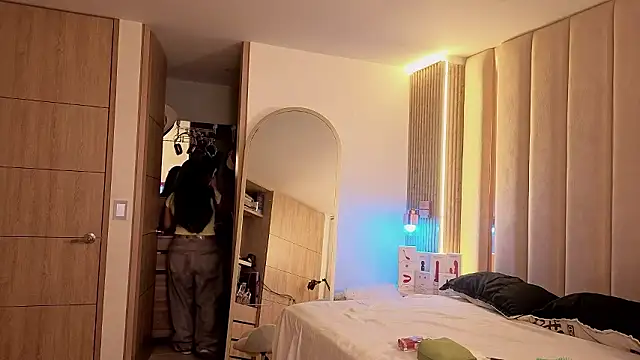 Snapshot of Iamnyxy chatting on February 9, 2026, 11:58 pm Iamnyxy online show from February 9, 2026, 11:58 pm