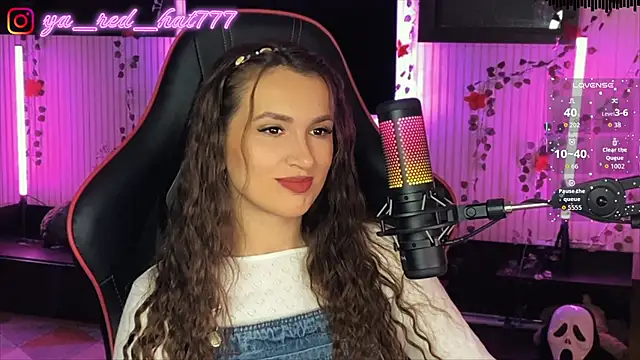 -RED HAT- online show from April 6, 2026, 6:09 pm