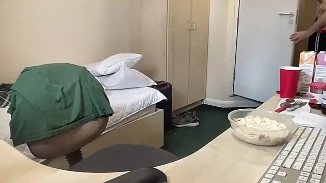 coach-karl online show from April 4, 2026, 11:50 am