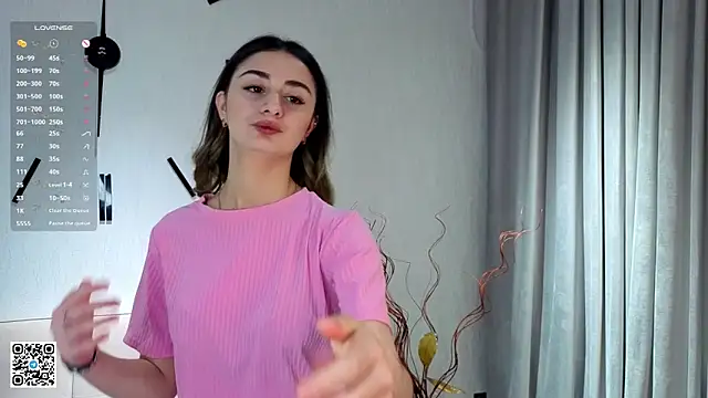 TovaNicometo online show from November 26, 2025, 4:12 am