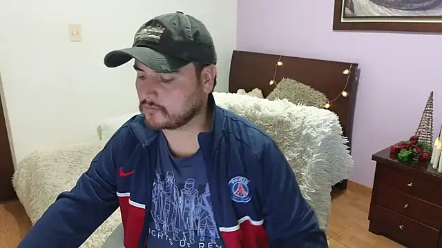 LiamConan online show from November 20, 2025, 1:39 am