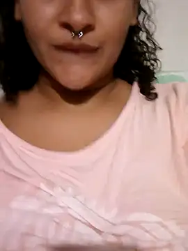 Caramelo2020 online show from November 13, 2025, 6:28 am