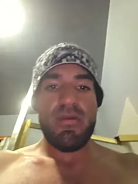 piggylatino online show from February 15, 2026, 11:25 pm