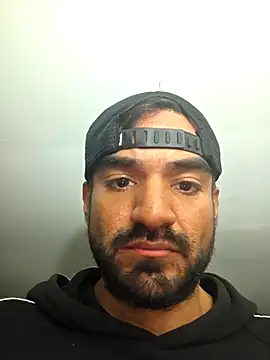 piggylatino online show from February 7, 2026, 9:12 pm