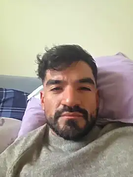 piggylatino online show from March 29, 2026, 10:55 pm