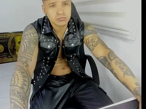 master leather online show from March 10, 2026, 1:15 pm