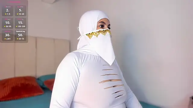 Snapshot of Hannaa_Dolly chatting on November 13, 2025, 2:59 am Hannaa Dolly online show from November 13, 2025, 2:59 am