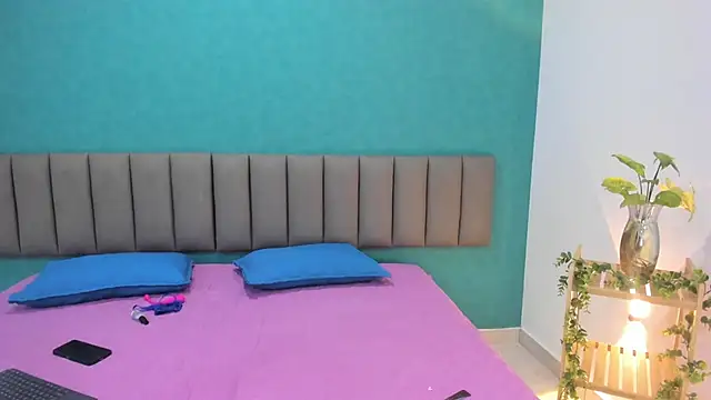 AzucenaBigAss online show from November 24, 2025, 8:42 pm