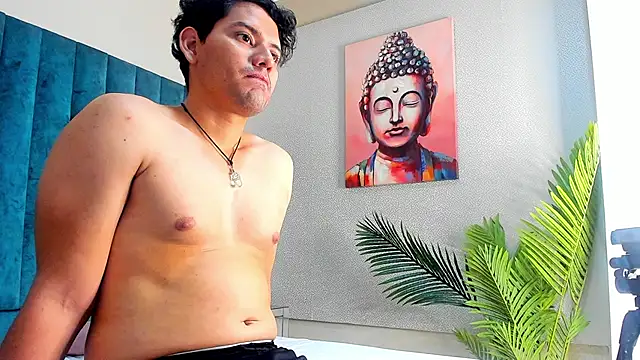 DhannLee online show from November 26, 2025, 12:27 pm