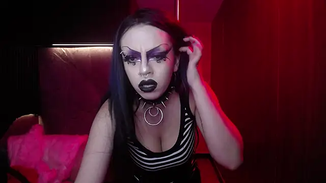 Snapshot of Belladonna_trix chatting on April 20, 2026, 2:51 pm Belladonna trix online show from April 20, 2026, 2:51 pm