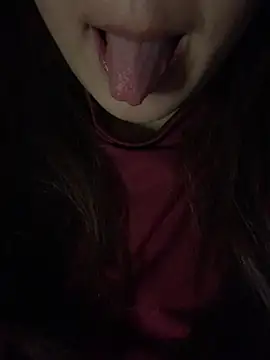 Winnie-sexy online show from March 12, 2026, 10:14 pm