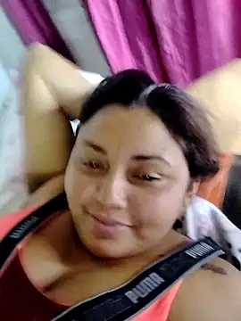 Snapshot of la_beba20 chatting on January 10, 2026, 3:46 am la beba20 online show from January 10, 2026, 3:46 am