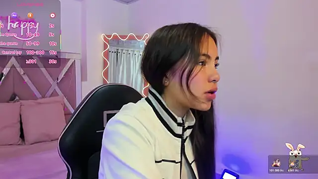 ISABELA TAY online show from December 2, 2025, 11:34 am