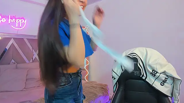 Snapshot of ISABELA_TAY chatting on November 29, 2025, 11:43 am ISABELA TAY online show from November 29, 2025, 11:43 am