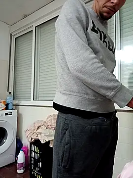 mestre98 online show from December 4, 2025, 2:10 am