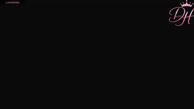 Snapshot of Daphne_Hills chatting on June 25, 2026, 9:53 pm Daphne Hills online show from June 25, 2026, 9:53 pm