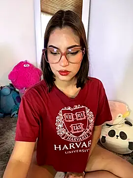 nani rosse of online show from November 19, 2025, 6:08 pm