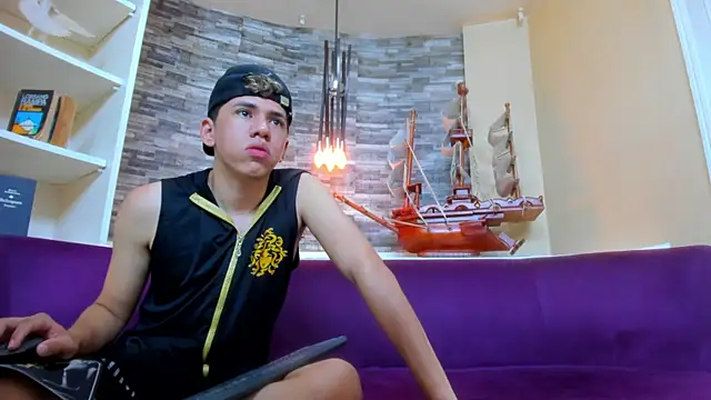 Boys Pranks online show from November 21, 2025, 8:19 pm