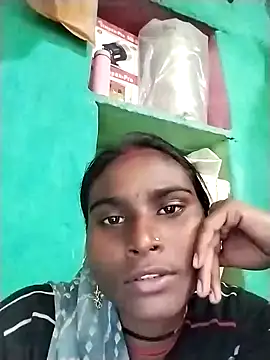 Big Lovexx online show from November 22, 2025, 5:50 am