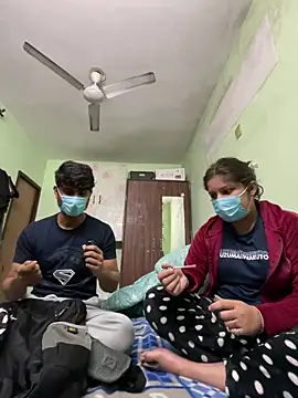 Cute hotzara online show from December 23, 2025, 4:56 am