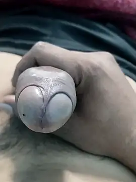 yourcharm4593 online show from November 26, 2025, 5:18 am