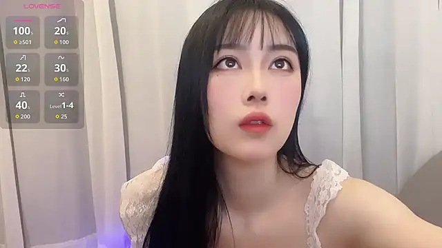 hayuyuyu online show from February 5, 2026, 12:45 pm