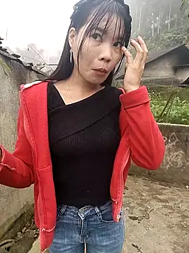 Snapshot of gugu0022 chatting on February 15, 2026, 1:28 am gugu0022 online show from February 15, 2026, 1:28 am