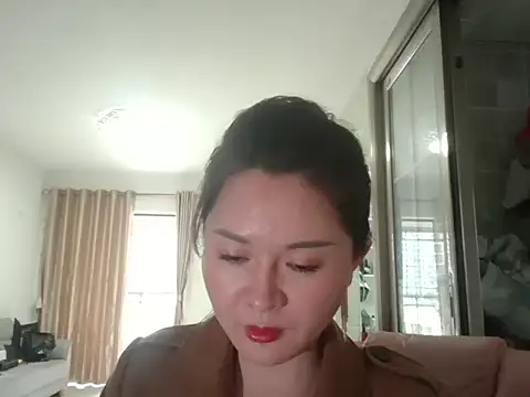 Eive 668 online show from November 18, 2025, 6:39 am