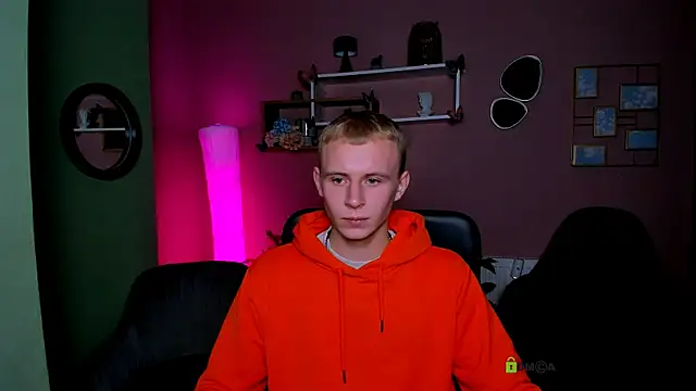 Snapshot of rafael_bien chatting on November 25, 2025, 8:20 pm rafael bien online show from November 25, 2025, 8:20 pm