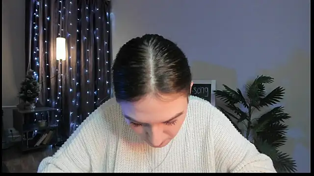 luna lust 212 online show from January 12, 2026, 4:30 am