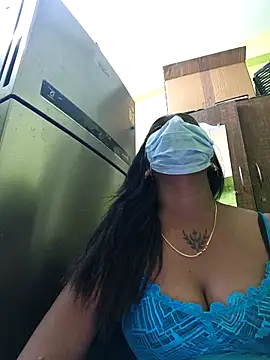 Dharshini98 online show from December 4, 2025, 5:01 pm