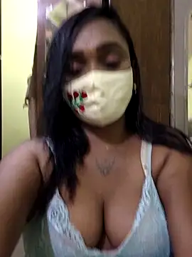 Dharshini98 online show from April 22, 2026, 12:12 pm