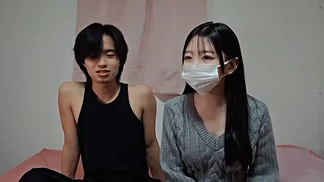 ikura chan online show from January 12, 2026, 4:30 am