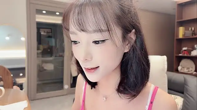 Butterbear online show from December 5, 2025, 12:26 pm