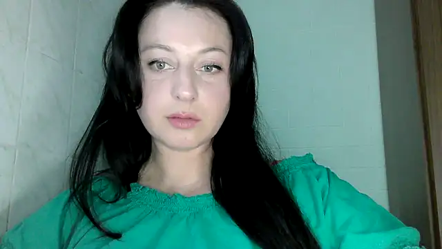 Snapshot of MelinaAx chatting on April 21, 2026, 6:58 pm MelinaAx online show from April 21, 2026, 6:58 pm