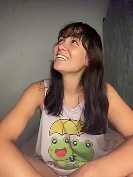 carolsapequinha online show from May 31, 2026, 3:23 am