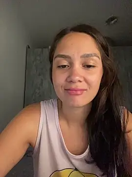 carolsapequinha online show from March 24, 2026, 11:54 am