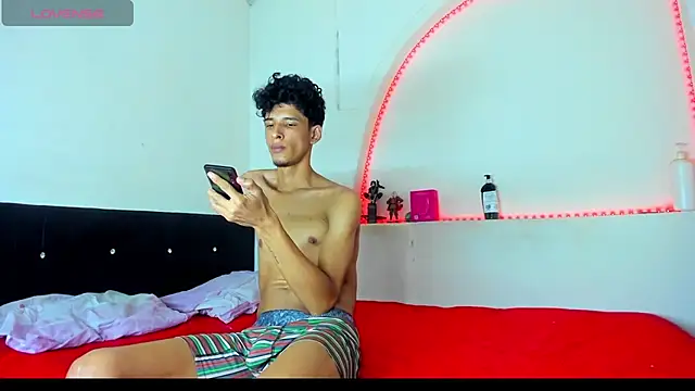 kaiborman00 online show from February 21, 2026, 2:57 am