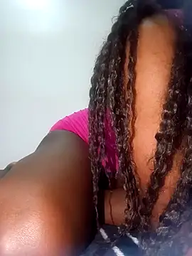 Snapshot of mirna96 chatting on February 23, 2026, 10:10 pm mirna96 online show from February 23, 2026, 10:10 pm