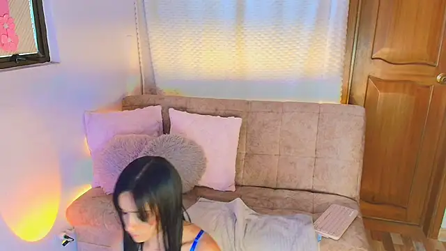 lizzy kane online show from March 27, 2026, 8:10 pm