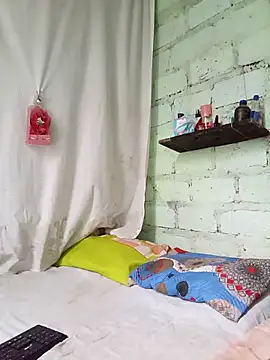 SindyHans online show from November 27, 2025, 1:55 pm